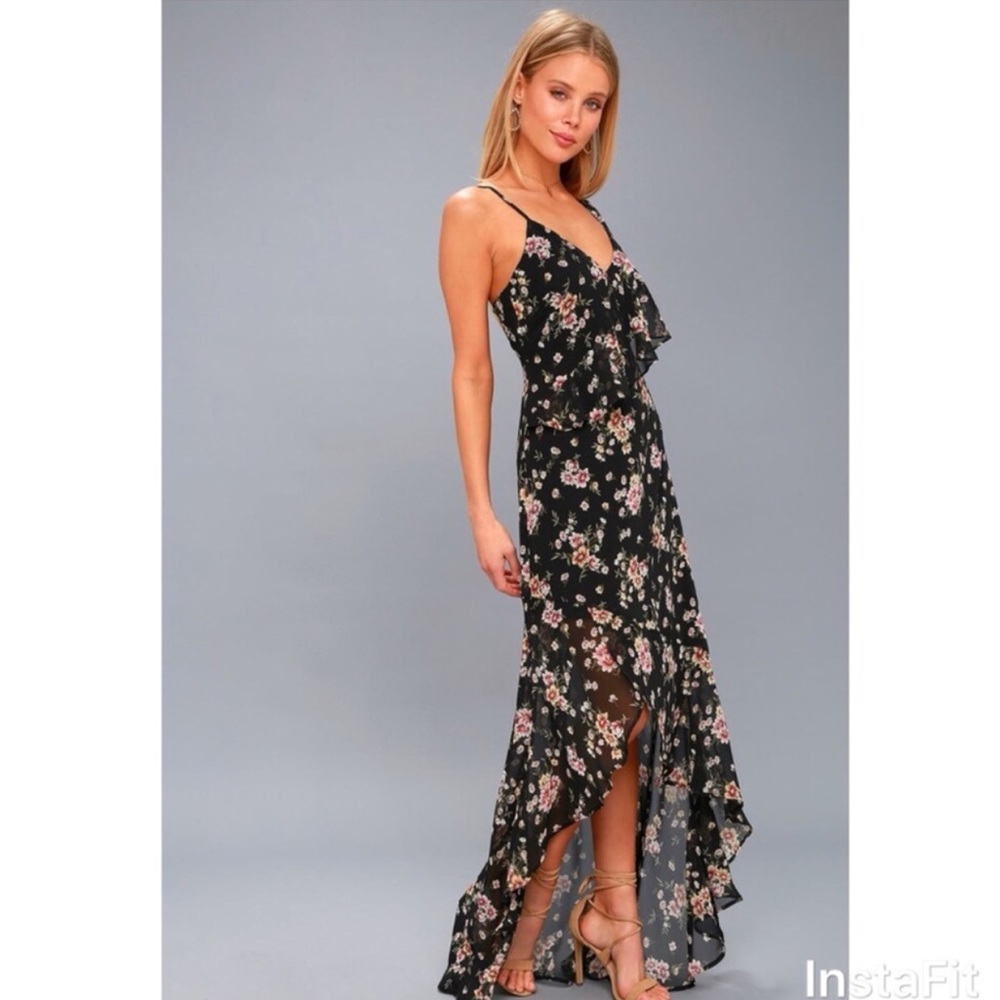 Lulu’s Black Floral high-low maxi dress